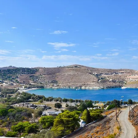 Сasa de vacaciones Otzia Bay House, 7 Minutes Walking Distance From The