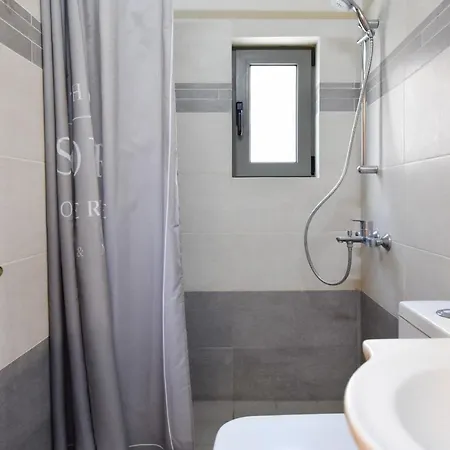 Otzia Bay House, 7 Minutes Walking Distance From The